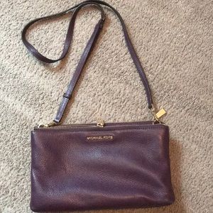 Michael kors crossbody